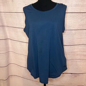 MINT CONDITION The North Face high neck tank top